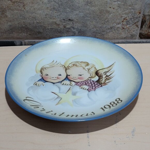 Schmid Hummel Christmas 1988 Cheerful Cherubs Decorative Wall Hanging Plate - Picture 11 of 12
